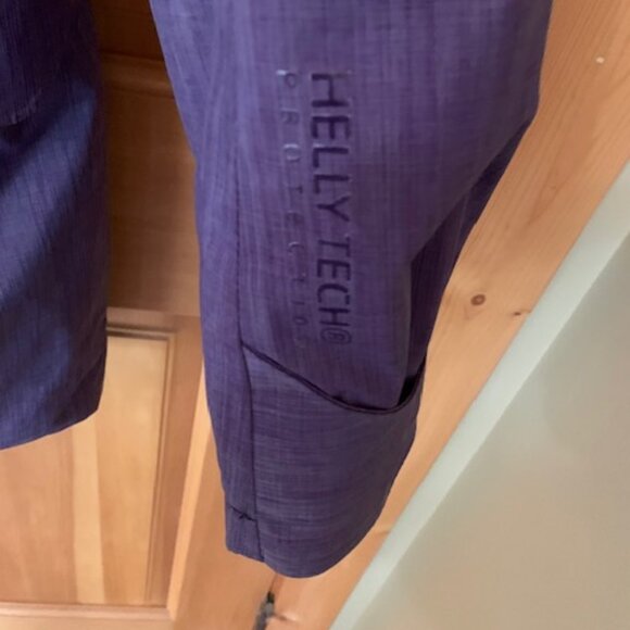 Helly Hansen Ski Jacket - Picture 3 of 6